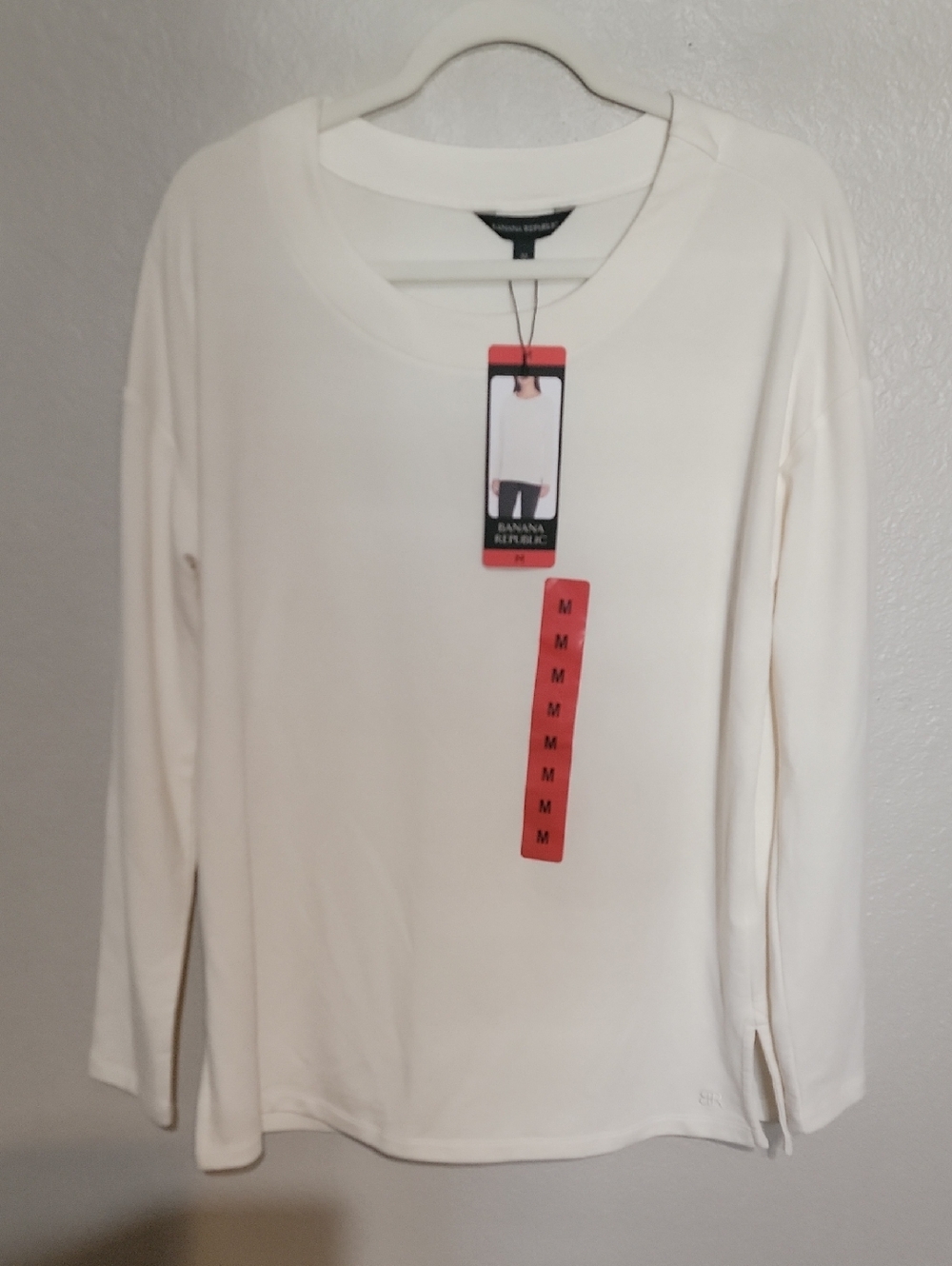 Banana Republic Cream Off-White Long Sleeve Crewneck Top